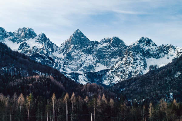 O osveščanju turistov, kaj sploh pomeni »iti v gore v Sloveniji«.